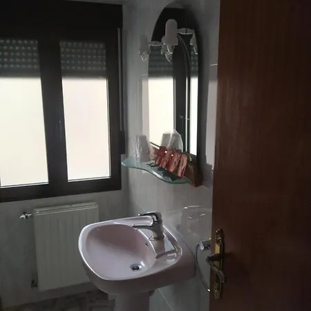 Hostal Arribes Del Duero Guest house Fermoselle