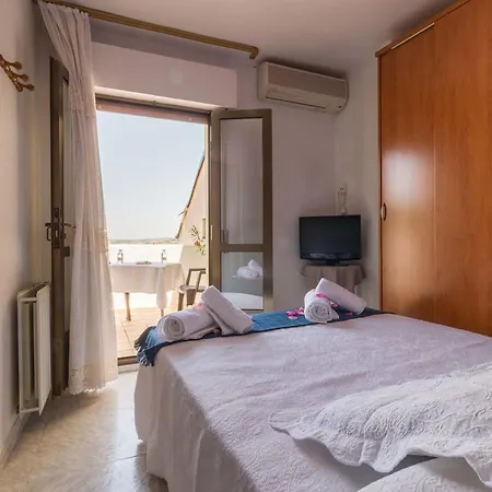 Casa de hóspedes Arribes Del Duero